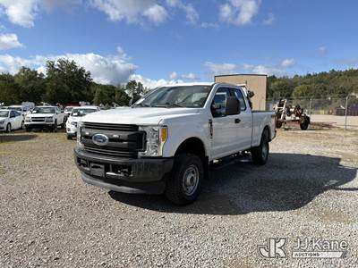 2017 Ford F250 4x4 Extended-Cab Pickup Truck