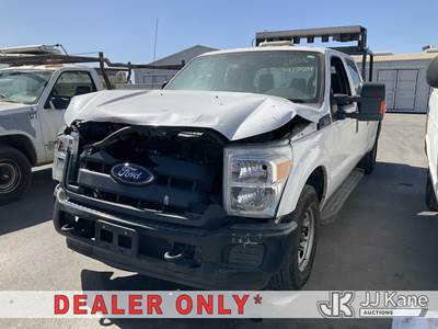 2016 Ford F-250 SD Crew-Cab Pickup Truck