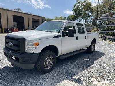 2013 Ford F250 4x4 Crew-Cab Pickup Truck