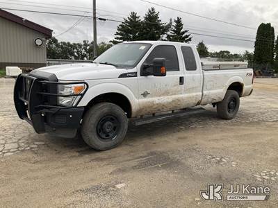 2015 Ford F-250 SD Extended-Cab Pickup Truck