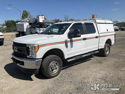 2017 Ford F250 4x4 Crew-Cab Pickup Truck