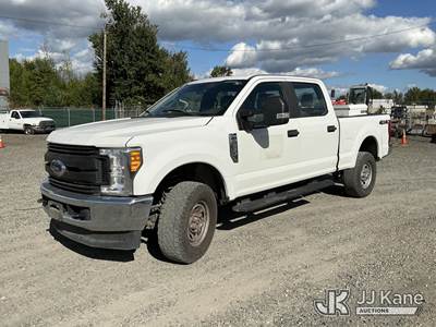 2017 Ford F-250 SD Crew-Cab Pickup Truck