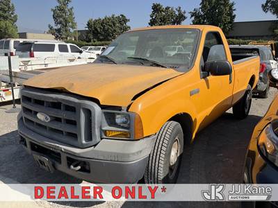 2005 Ford F-250 SD Pickup Truck