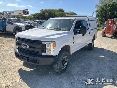2017 Ford F-250 SD Crew-Cab Pickup Truck