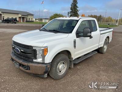 2017 Ford F-250 SD Extended-Cab Pickup Truck