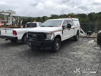 2017 Ford F250 4x4 Crew-Cab Pickup Truck