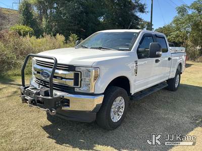 2019 Ford F250 4x4 Crew-Cab Pickup Truck