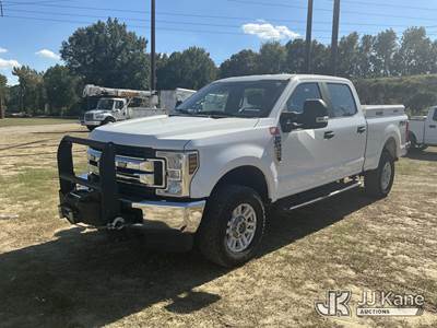 2018 Ford F250 4x4 Crew-Cab Pickup Truck