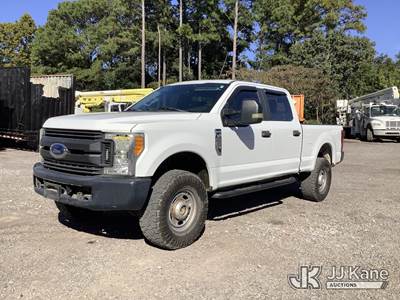 2017 Ford F250 4x4 Crew-Cab Pickup Truck