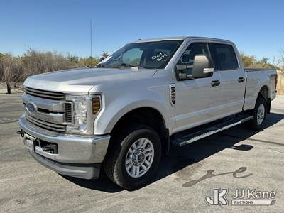 2019 Ford F250 4x4 Crew-Cab Pickup Truck