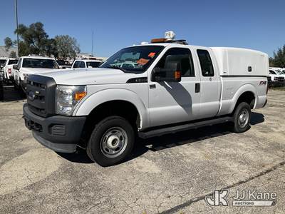2015 Ford F-250 SD Extended-Cab Pickup Truck