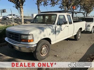 1997 Ford F-250 Extended-Cab Pickup Truck