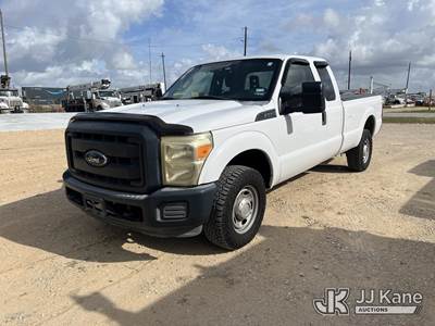 2013 Ford F250 Extended-Cab Pickup Truck