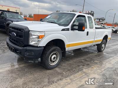 2015 Ford F-250 SD Extended-Cab Pickup Truck