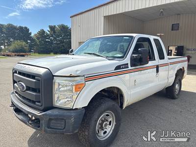 2016 Ford F250 4x4 Extended-Cab Pickup Truck
