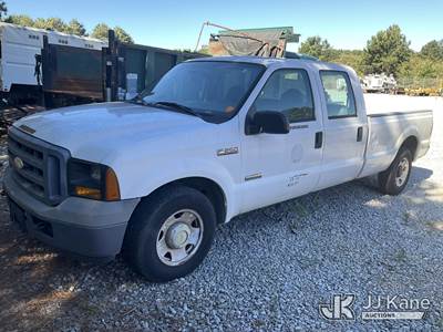 2006 Ford F-250 SD Crew-Cab Pickup Truck