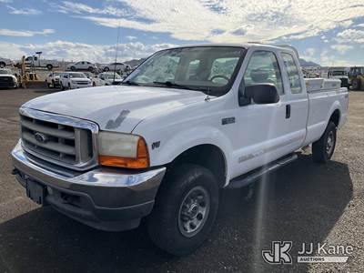 2001 Ford F250 4x4 Extended-Cab Pickup Truck