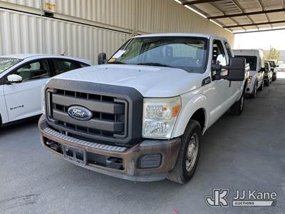 2015 Ford F-250 SD Extended-Cab Pickup Truck
