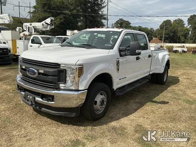 Ford F-350 Truck