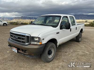 2002 Ford F-350 SD Crew-Cab Pickup Truck