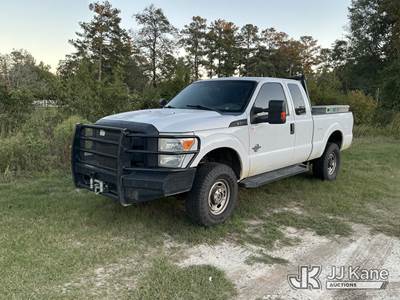 2016 Ford F350 4x4 Extended-Cab Pickup Truck
