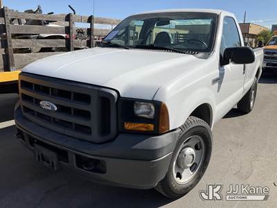 2006 Ford F-350 SD Pickup Truck