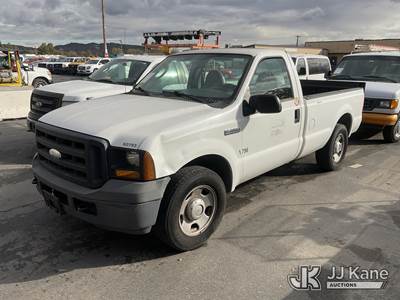 2006 Ford F-350 SD Pickup Truck