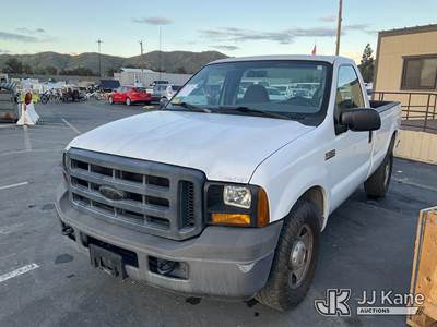 2006 Ford F-350 SD Pickup Truck