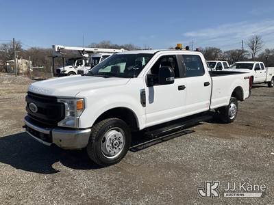2020 Ford F350 4x4 Crew-Cab Pickup Truck