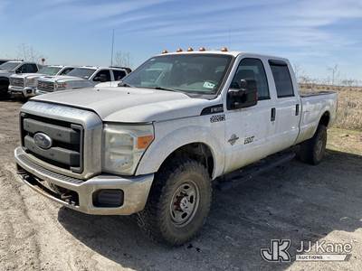 2015 Ford F350 Crew-Cab Pickup Truck