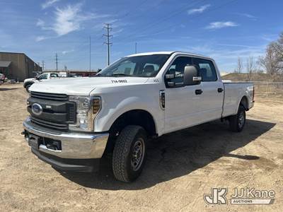 2019 Ford F-350 SD Crew-Cab Pickup Truck