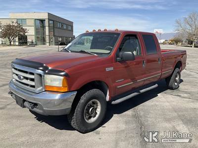 1999 Ford F350 4x4 Crew-Cab Pickup Truck