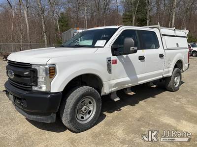 2019 Ford F-350 SD Crew-Cab Pickup Truck