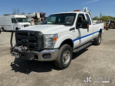 2014 Ford F350 4x4 Extended-Cab Pickup Truck
