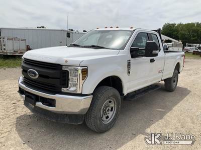 2019 Ford F-350 SD Extended-Cab Pickup Truck