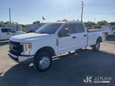 2020 Ford F350 4x4 Crew-Cab Pickup Truck