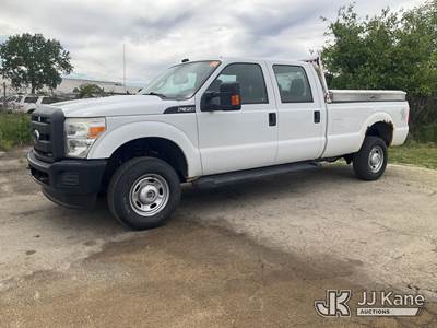 2012 Ford F350 4x4 Crew-Cab Pickup Truck
