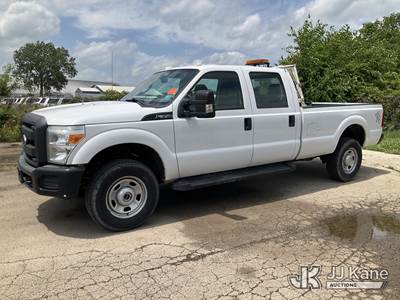 2012 Ford F-350 SD Crew-Cab Pickup Truck