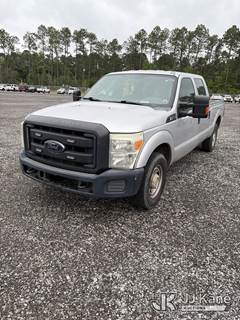 2015 Ford F-350 SD Crew-Cab Pickup Truck