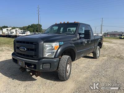 2015 Ford F-350 SD Extended-Cab Pickup Truck