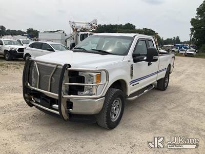 2017 Ford F-350 SD Extended-Cab Pickup Truck