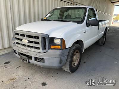 2006 Ford F-350 SD Pickup Truck