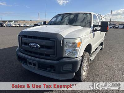2016 Ford F350 4x4 Crew-Cab Pickup Truck