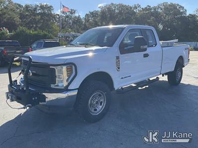 2018 Ford F350 4x4 Extended-Cab Pickup Truck