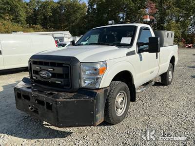 2015 Ford F350 4x4 Pickup Truck