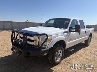 2012 Ford F350 4x4 Crew-Cab Pickup Truck
