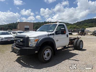 2016 Ford F-450 SD 4x4 Regular Cab DRW Pickup Truck