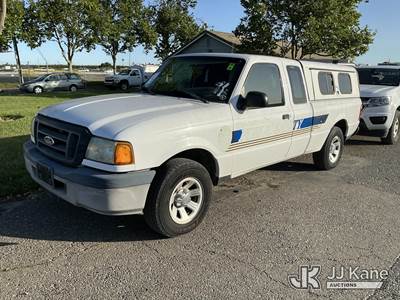 2005 Ford Ranger Extended-Cab Pickup Truck
