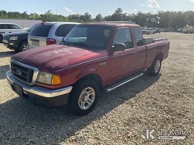2004 Ford Ranger Extended-Cab Pickup Truck