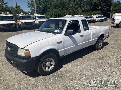2007 Ford Ranger Extended-Cab Pickup Truck